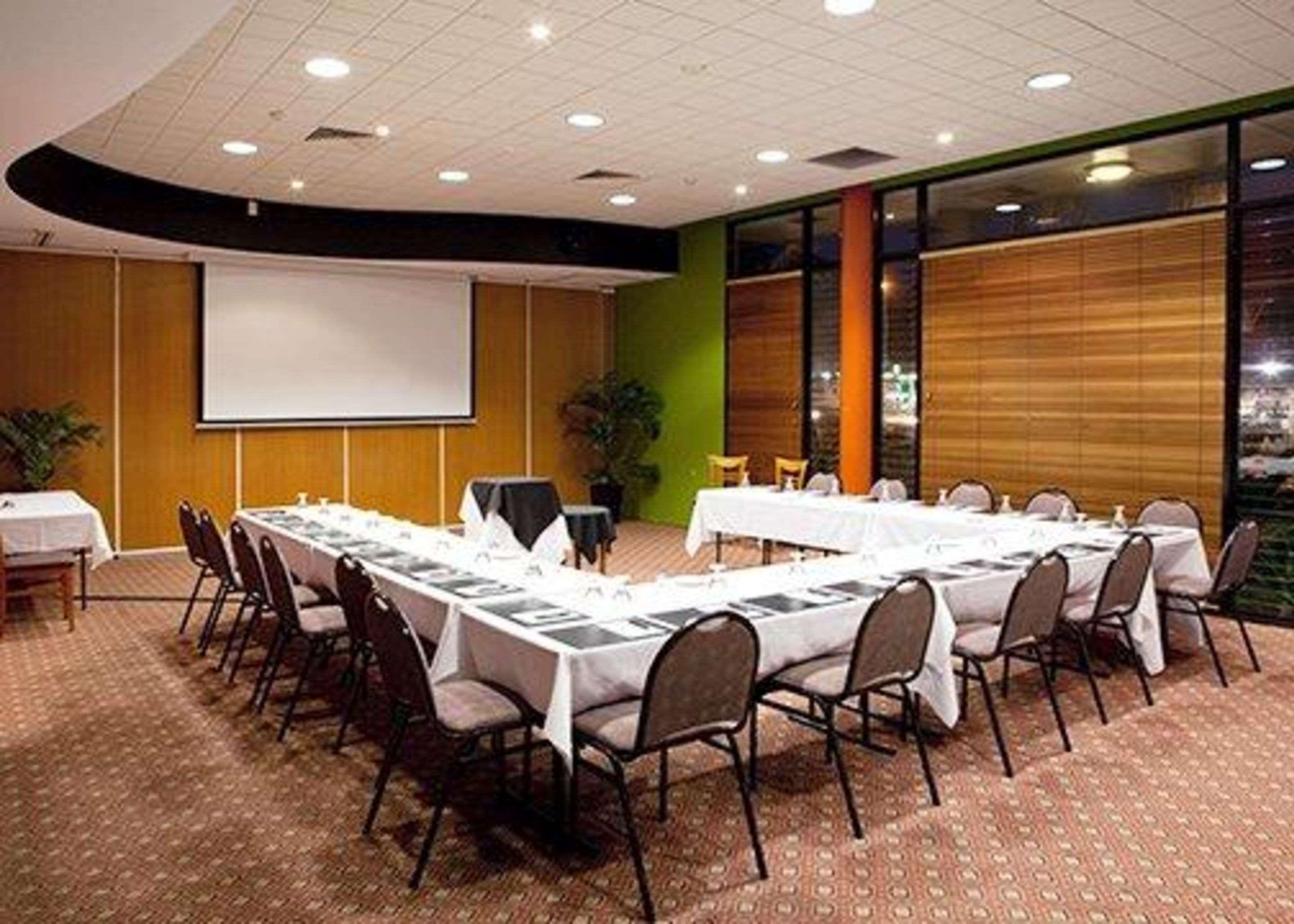 Quality Inn Γκράφτον Εξωτερικό φωτογραφία