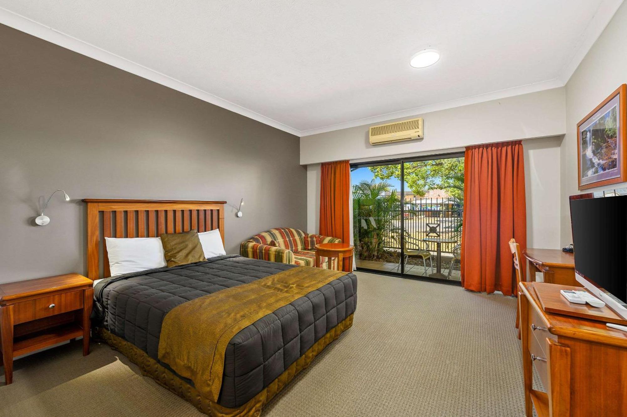 Quality Inn Γκράφτον Εξωτερικό φωτογραφία