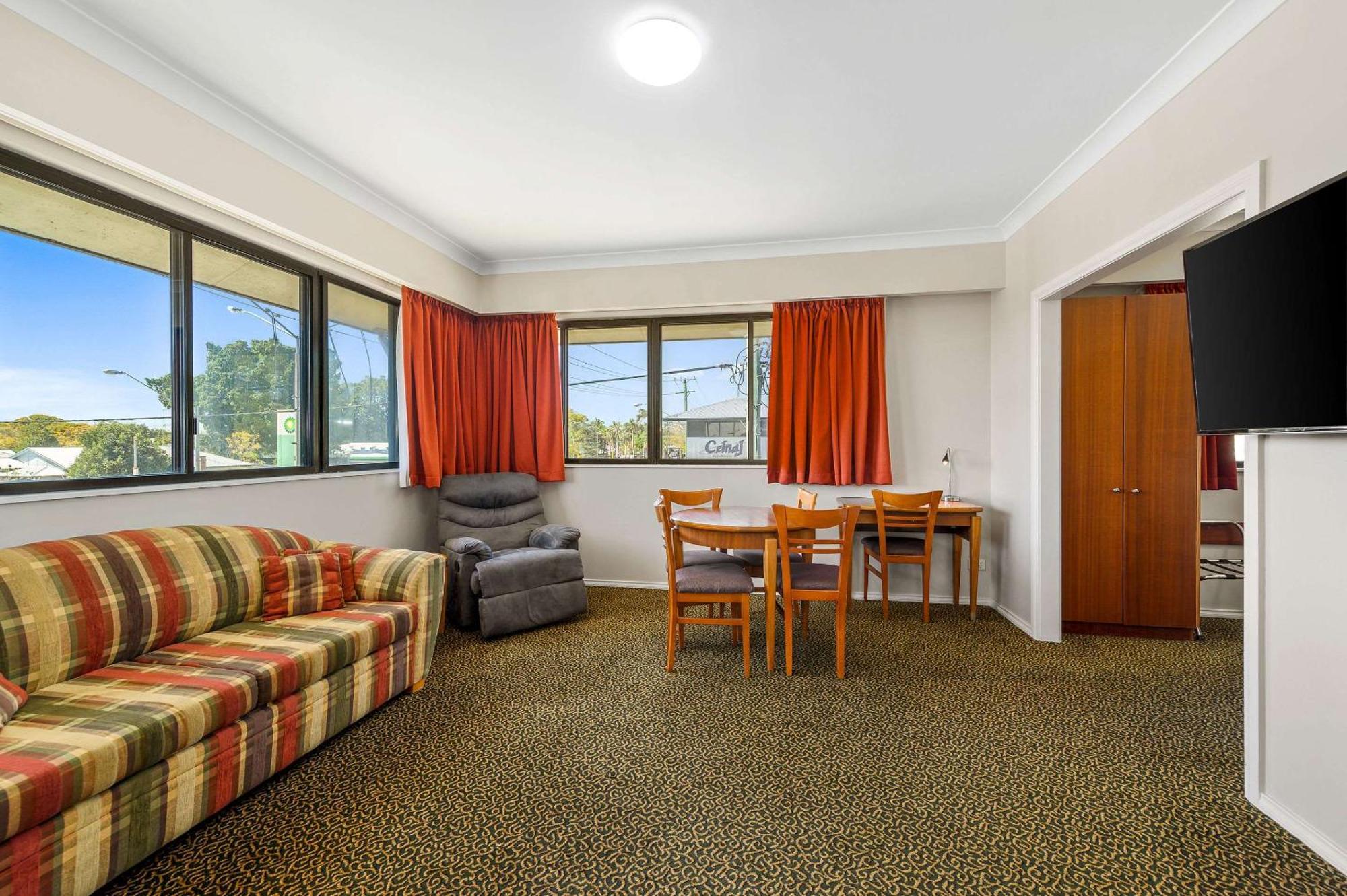 Quality Inn Γκράφτον Εξωτερικό φωτογραφία