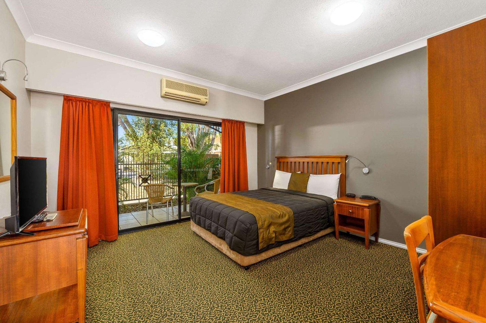 Quality Inn Γκράφτον Εξωτερικό φωτογραφία