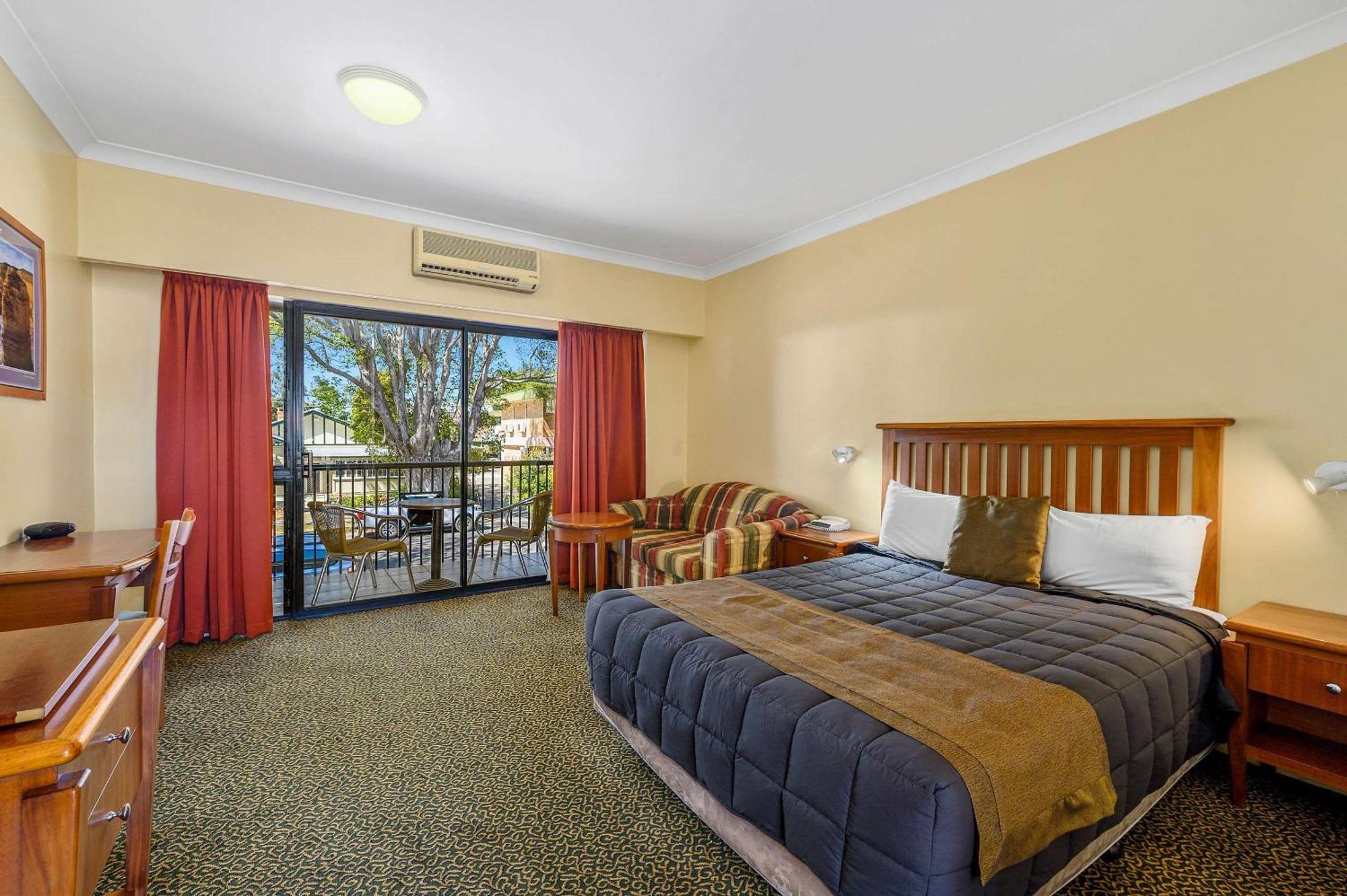 Quality Inn Γκράφτον Εξωτερικό φωτογραφία