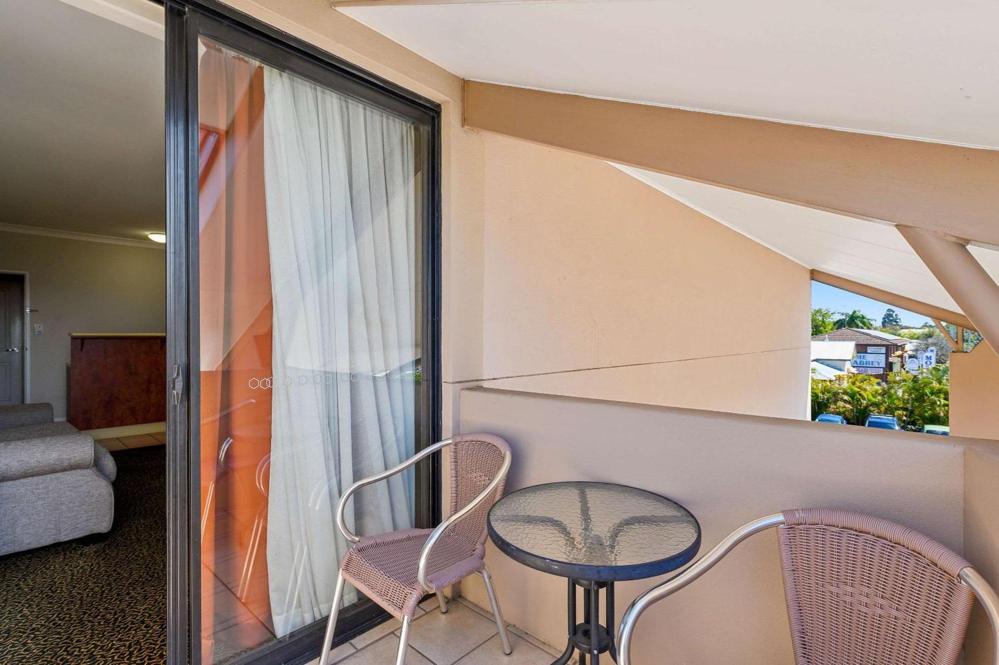 Quality Inn Γκράφτον Εξωτερικό φωτογραφία